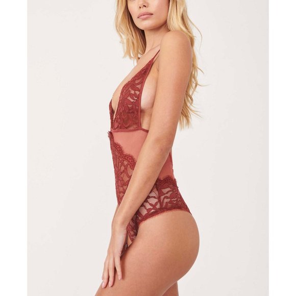 NWT Free People Speed Date Bodysuit / Garnet Royale - Picture 2 of 6